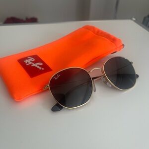 Round ROB Kids Ray-Ban Sunglasses